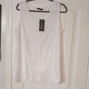 Chic White Sleeveless Tank Top
